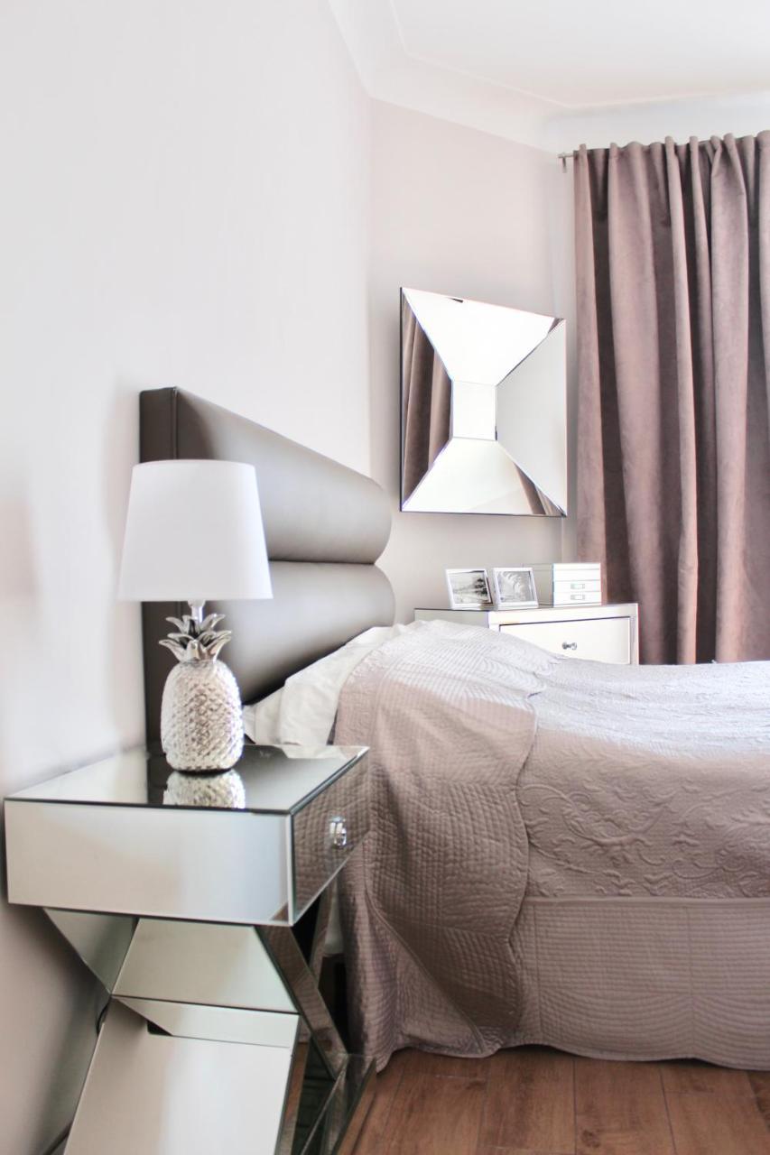 New - Cosy & In Palais Miramar Cannes